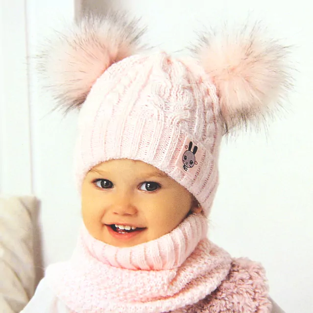 Zimná čiapka pletená s dvoma brmbolcami ZAJAČIK 1-4ROKY