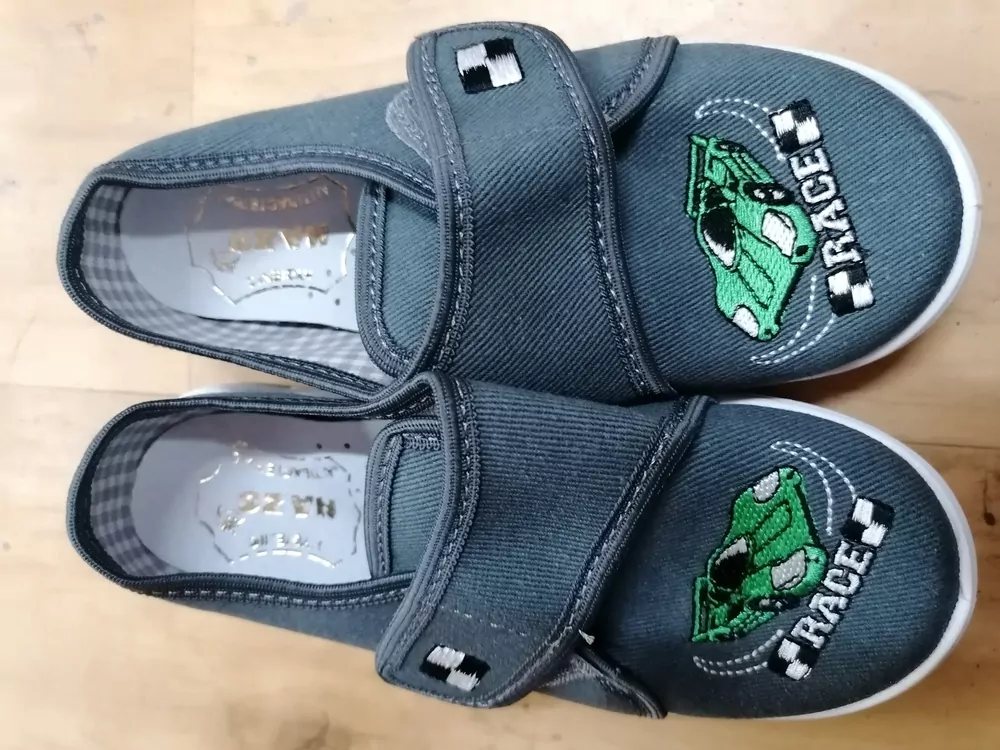NAZO plátenky POSRCHE, suchý zips šedé č.28,29