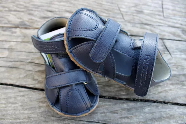 PROTETIKA ZERO NAVY PREZUVKY č.30, č.32 BAREFOOT PAPUČKY  / TOPÁNOČKY 