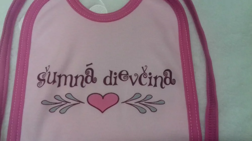 Letný overál,opaľovačky SLOVENSKÉ, so srdiečkami,č.68,86,92