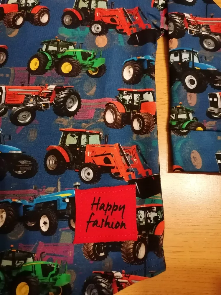 Tričko HAPPY- TRAKTOR , bavlnené ,slovenské HAPPY