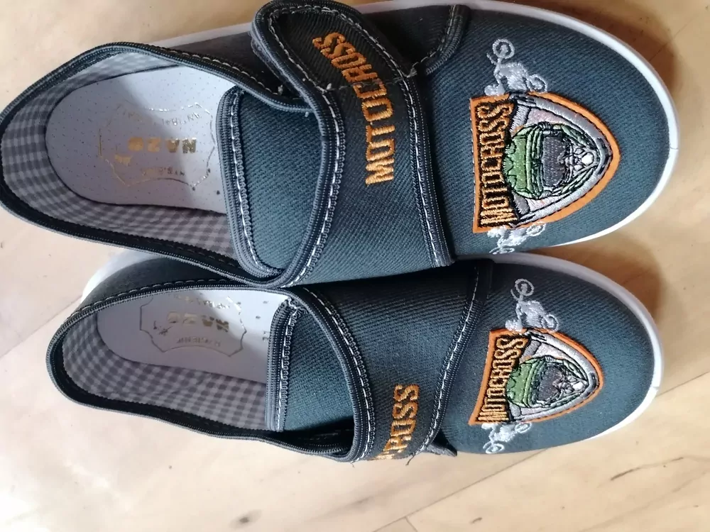 NAZO plátenky HARLEY, suchý zips šedé č.31,32,33,34,35,36