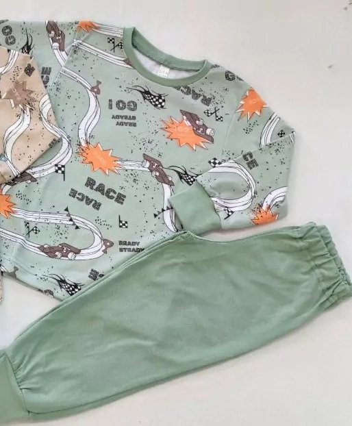 Pyžamo slovenské PRETEKY č.92 až 128 LTA