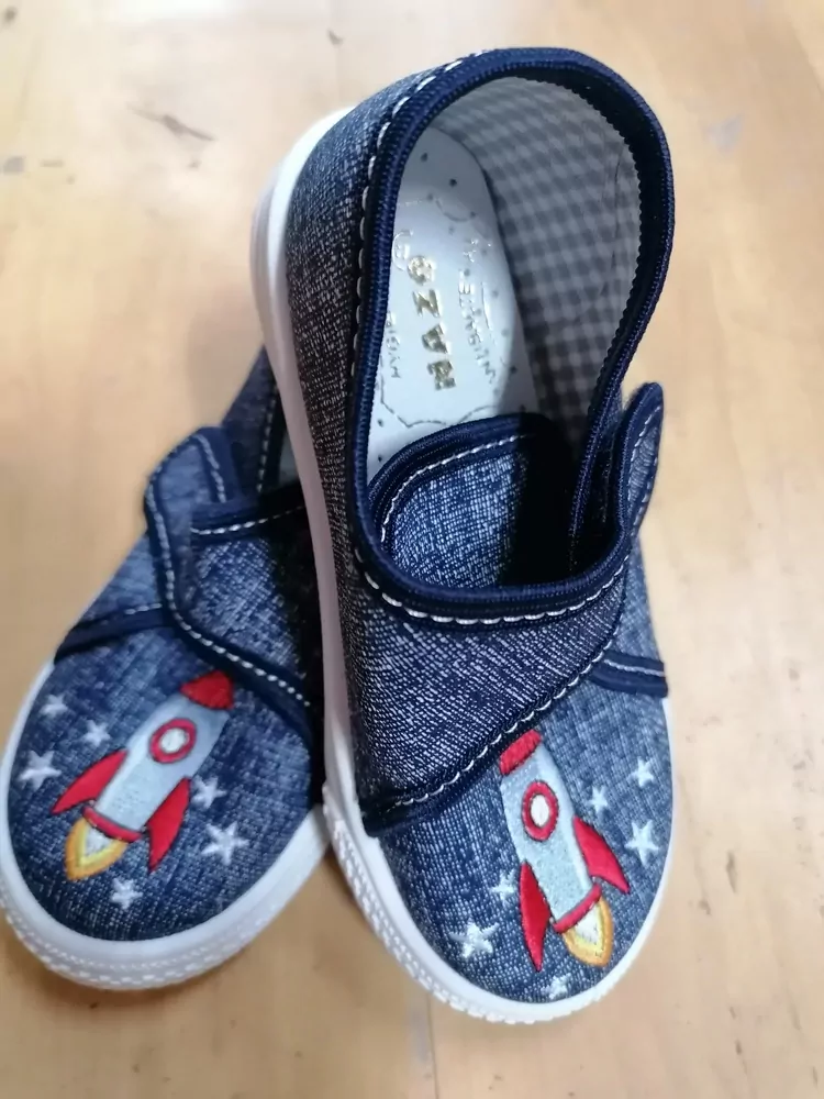 NAZO plátenky MODRÉ RAKETA, suchý zips č.25