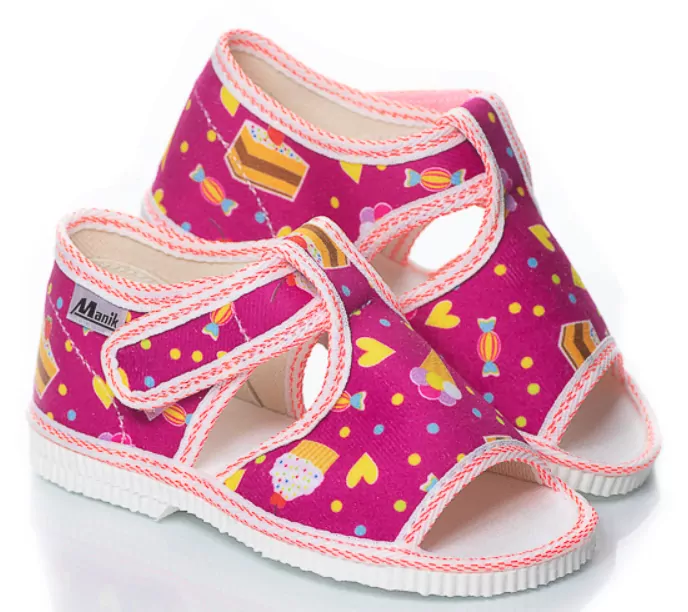 PAPUČKY SLOVENSKÉ veľké čísla s otvorenou špičkou č.34,36 MANIK- NAZO- ZMRZLINA