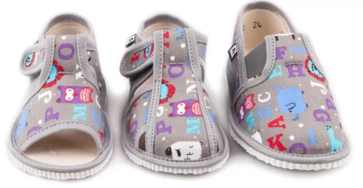 Prezuvky RAK, Papučky - ŠEDÉ PÍSMENKÁ, ZVIERATKÁ- ABC č. 30