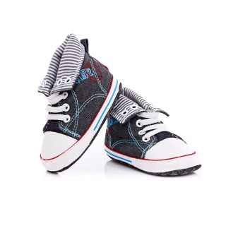 capačky ,kojenecké  papučky, tenisky modré converse TM