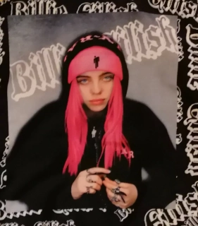   DIEVČENSKÉ tričko BILLIE EILISH predĺžené - červené č.122,128